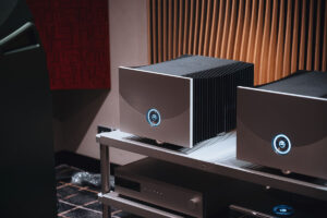 Linn Klimax Solo 800 Resize