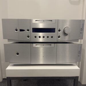 BAT VK-23SE Preamplifier & BAT VK-225SE Power Amplifier Combination - Ex-Demonstration
