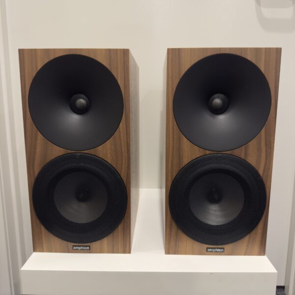 AMPHION ARGON3S BOOKSHELF SPEAKERS - CONSIGNMENT