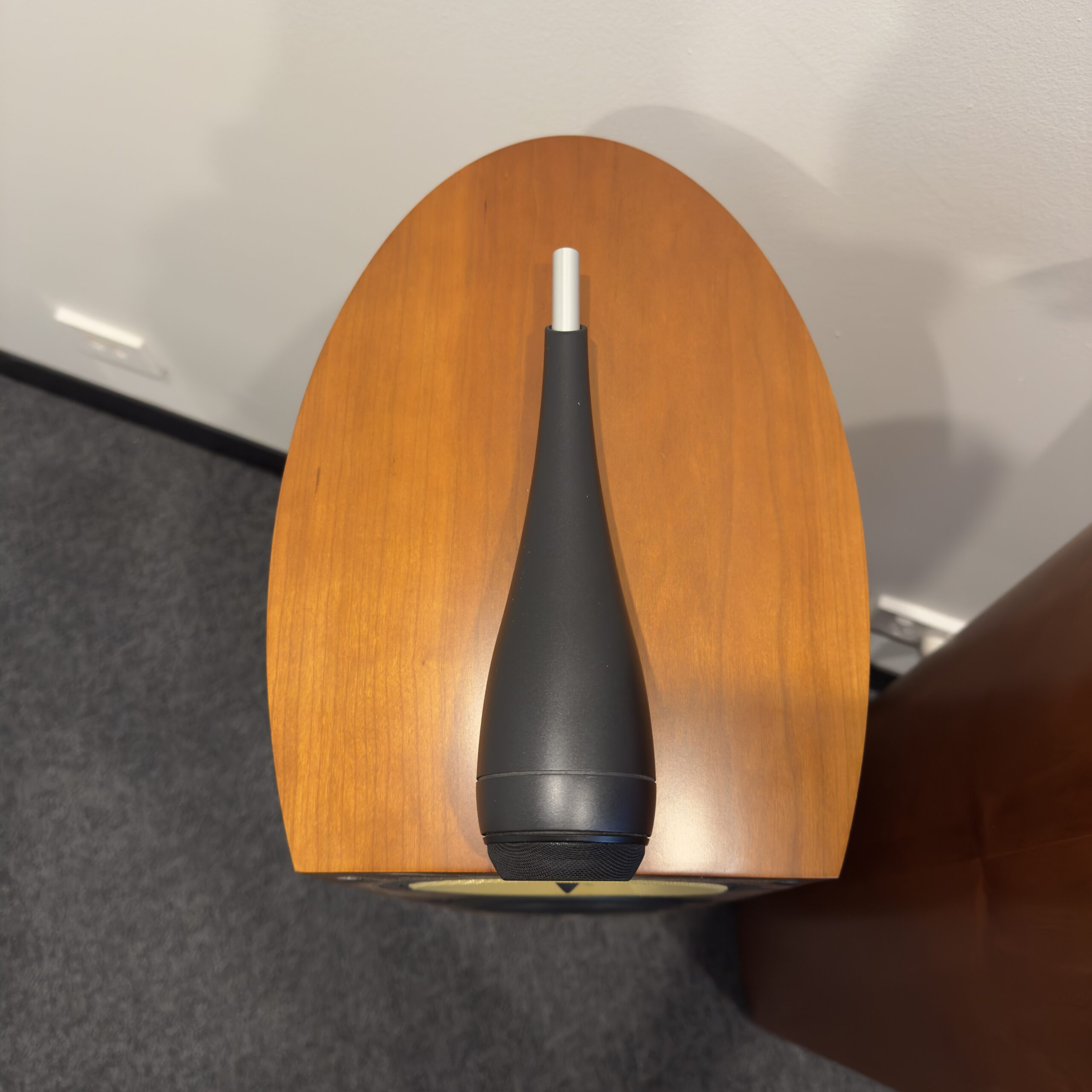 BOWERS & WILKINS 804 S FLOORSTANDING SPEAKERS - CONSIGNMENT 5 IMG 3951