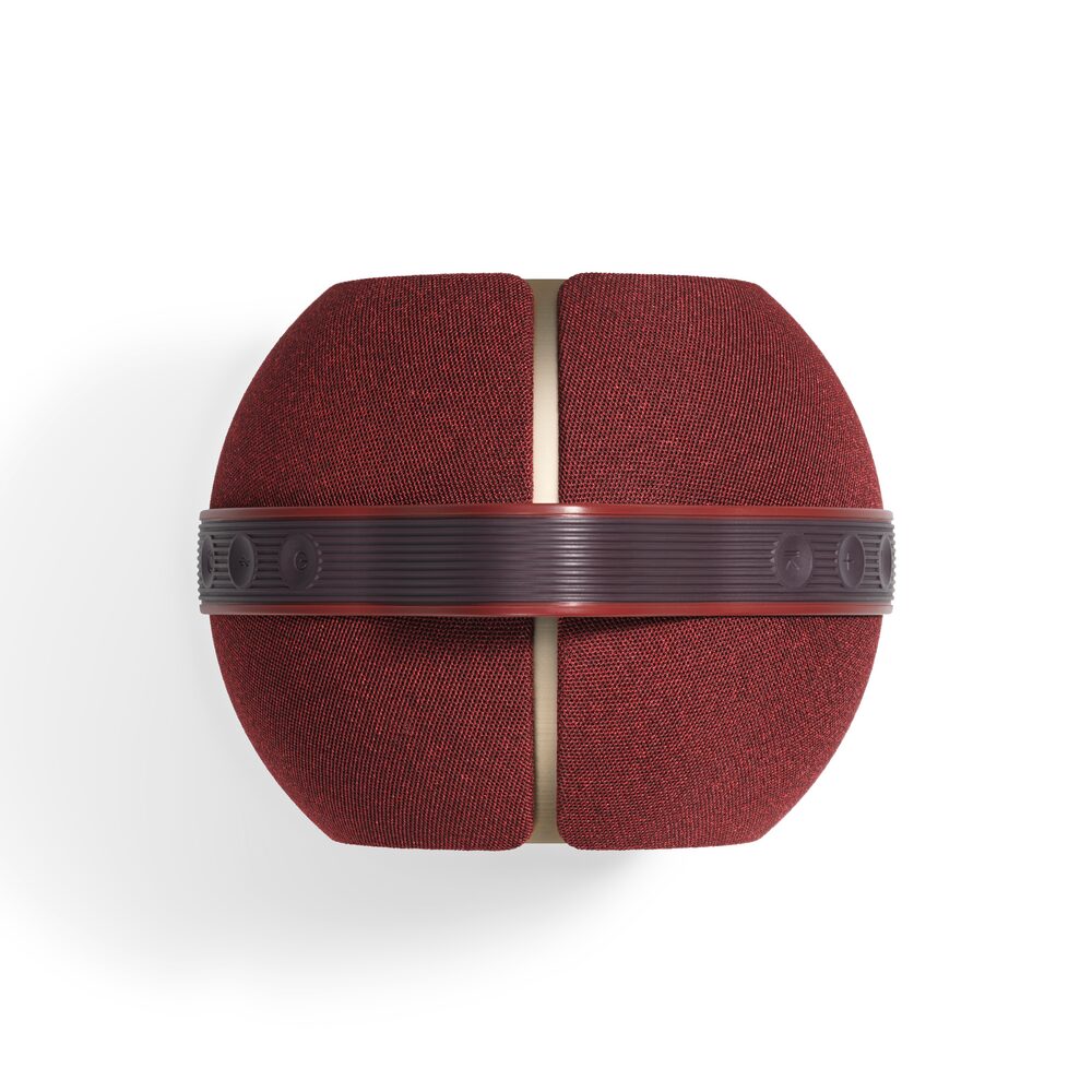 DEVIALET MANIA OPERA ROUGE PORTABLE SPEAKER 4 Packshots PNG KP704 Visual Mania Packshot Holiday 12