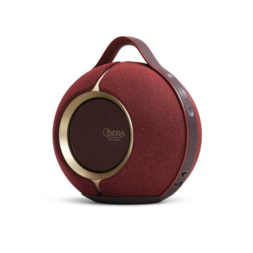 DEVIALET MANIA OPERA ROUGE PORTABLE SPEAKER 3 Packshots PNG KP704 Visual Mania Packshot Holiday 6