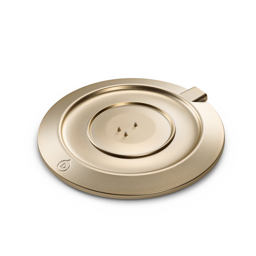 DEVIALET MANIA OPERA ROUGE PORTABLE SPEAKER 14 Packshots PNG KP704 Visual Mania Packshot Holiday Station 1