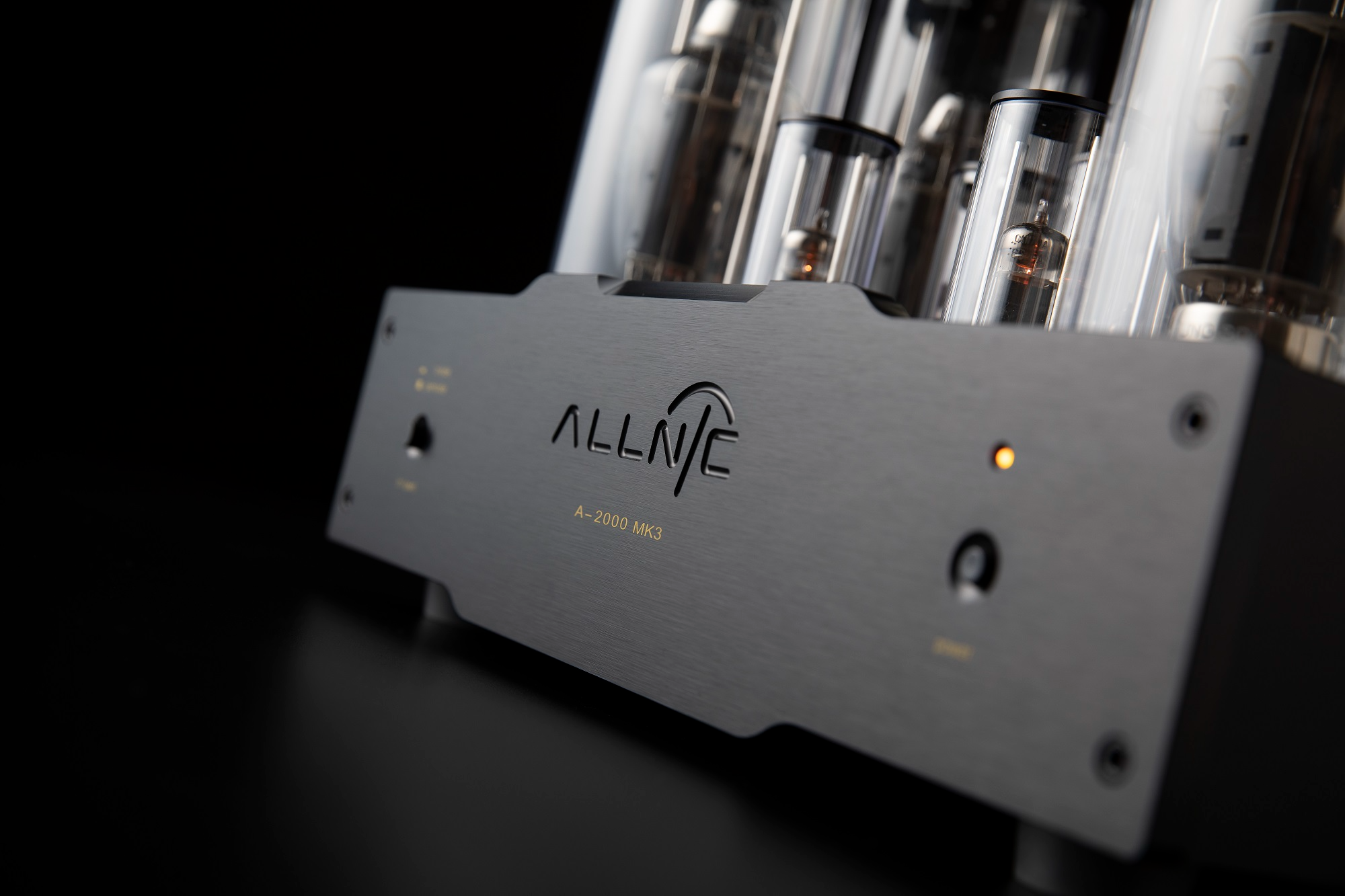 ALLNIC A-2000 MK3 POWER AMPLIFIER 2 ALLNIC A 200 MK3 Power Amplifier (1)