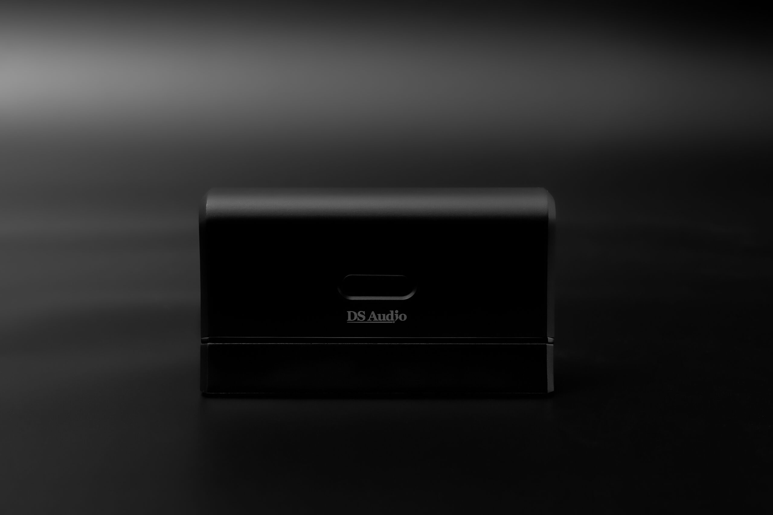 DS AUDIO SC-001 SONIC CLEANING BRUSH 2 DS Audio SC 001 Sonic Cleaning Brush