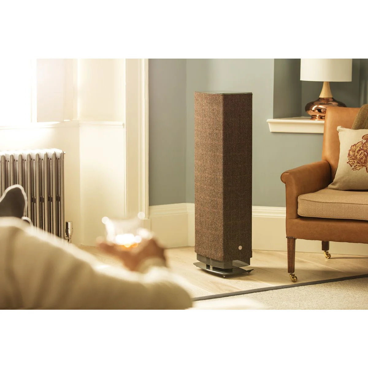 LINN SERIES 5 530 FLOORSTANDING SPEAKERS 5 Linn Series 5 530 Speaker System (1)