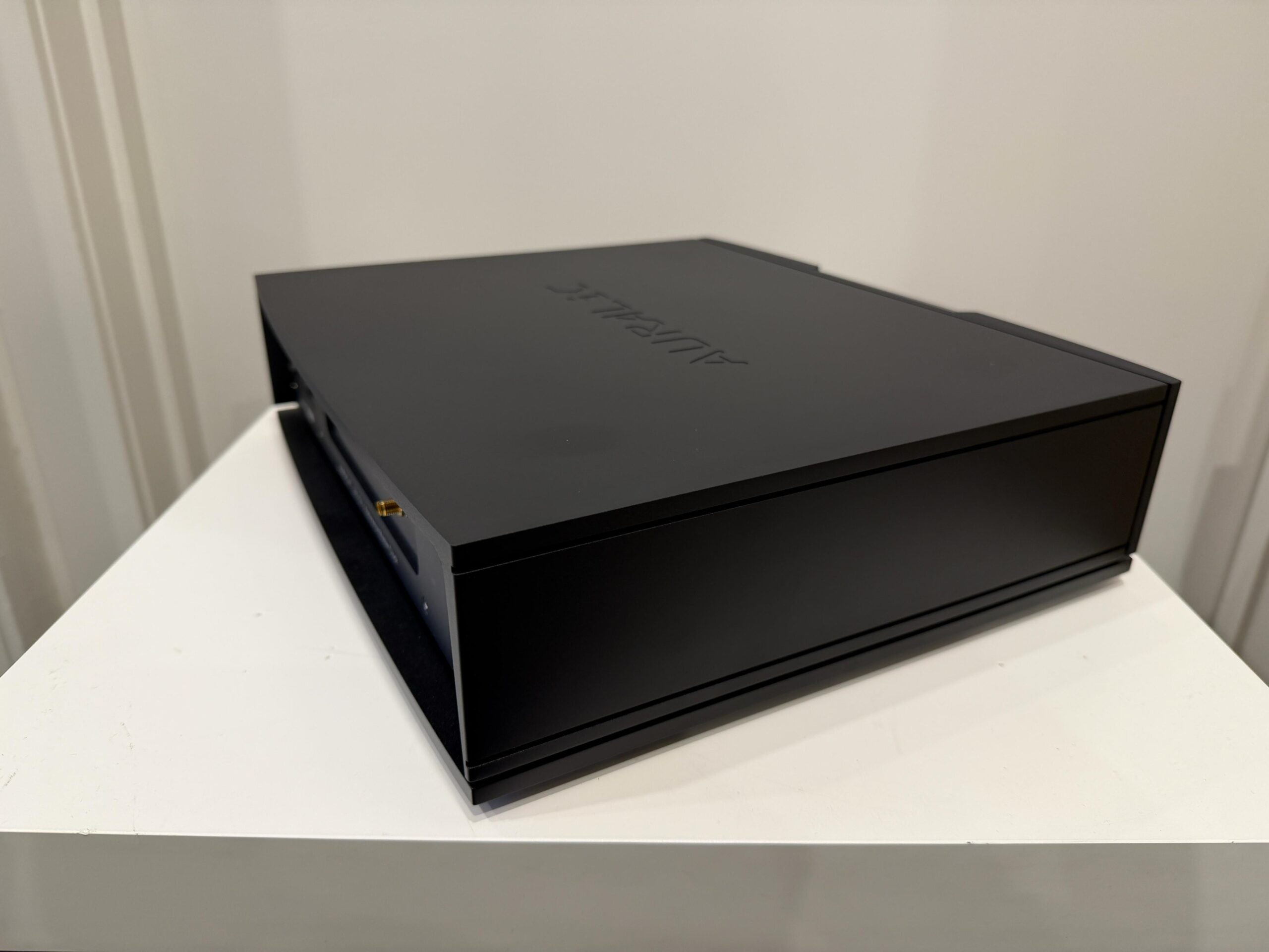 AURALIC LEO GX.1 REFERENCE MASTER CLOCK - EX DEMONSTRATION 4 AURALIC LEO GX.1 REFERENCE MASTER CLOCK 4