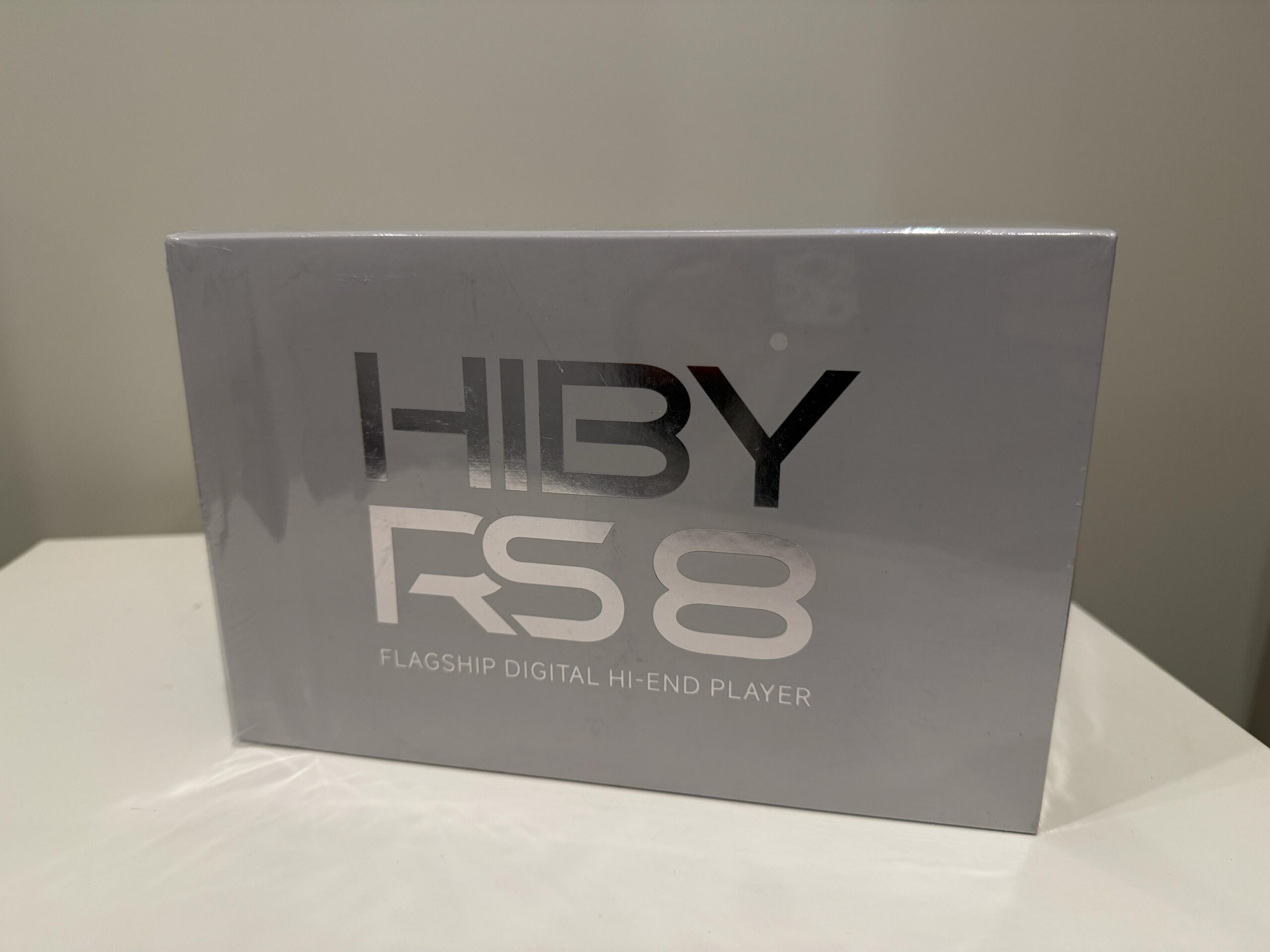 HiBy RS8 DIGITAL AUDIO PLAYER - CONSIGNMENT 2 HiBy RS8 DIGITAL AUDIO PLAYER 1