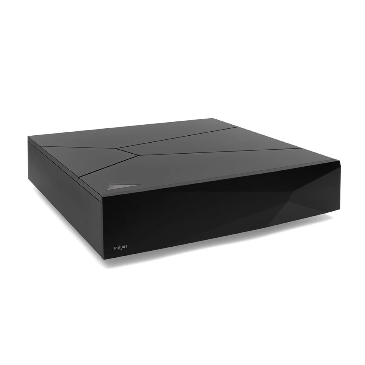 INNUOS ZEN NEXT-GEN STREAMER AND SERVER 2 Innuos ZEN Next Gen Streamer and Server black angled