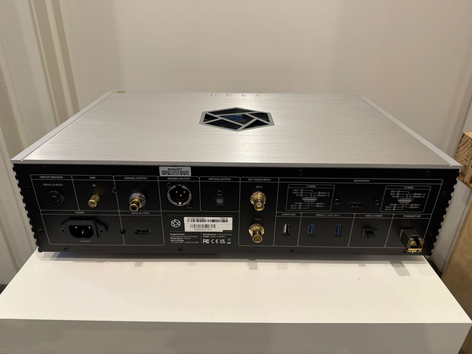 Hi Fi ROSE RS130 NETWORK STREAMER - CONSIGNMENT 4 HiFi ROSE RS130 High Performance Network Streamer